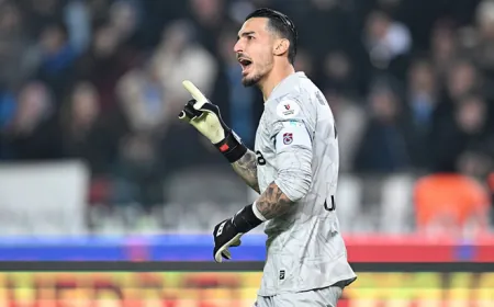 Trabzonspor’un Kalecisi Uğurcan Çakır, Süper Lig’in Zirvesinde