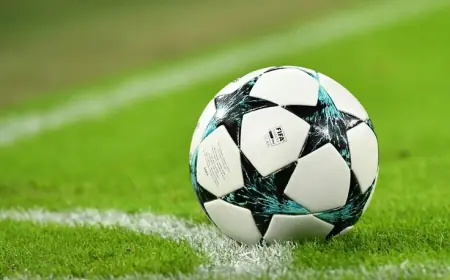 Beşiktaş-Fenerbahçe Derbisinin Biletleri Satışa Çıkıyor