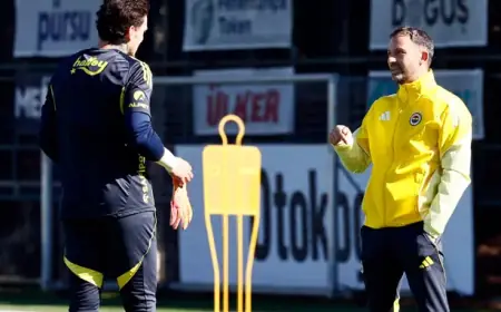 Fenerbahçe Derbiye Kilitlendi: Tedesco Galibiyet Serisini Sürdürmek İstiyor