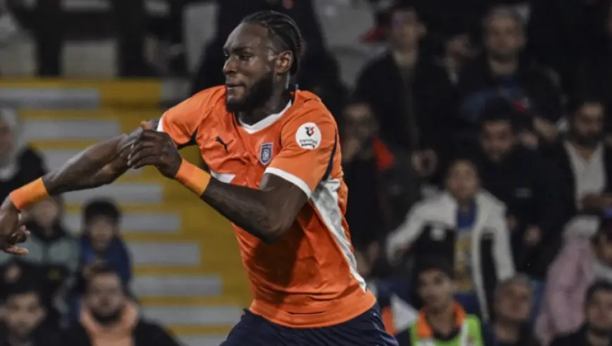 Başakşehir’de düşüş sürüyor! Galatasaray yenilgisiyle kriz derinleşti