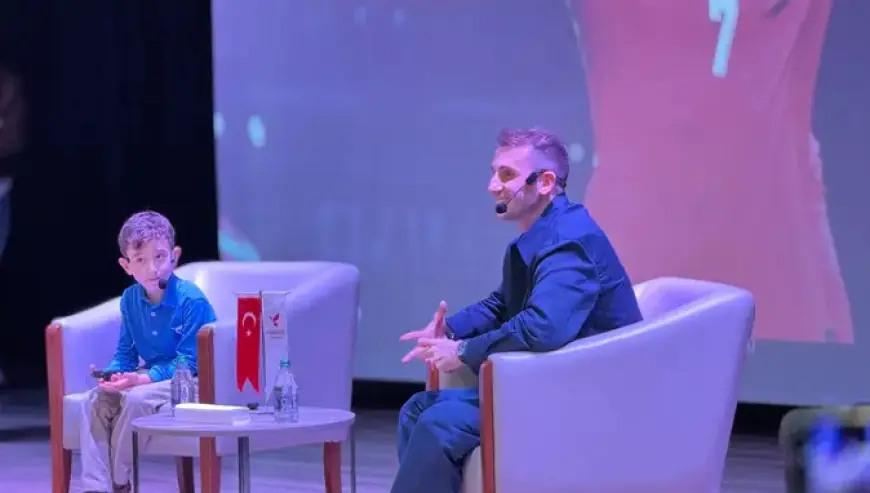 Kerem Aktürkoğlu, Küçük Aras’ın Başkanlık Vaadini Gerçekleştirdi: “Kendim Olabildiğim İçin Başarı Geliyor”